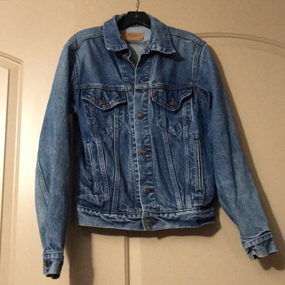 Vintage 1980s denim trucker jacket
